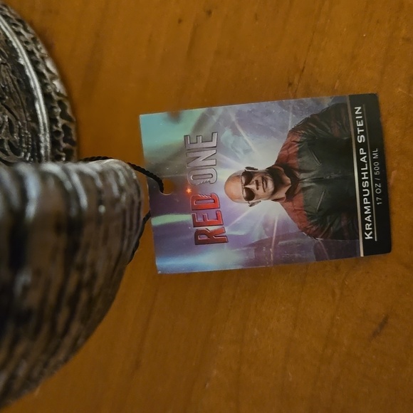 Dragonglassware Red One Krampushlap Stein 17 Ounces NWT - Picture 4 of 7